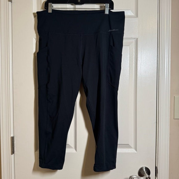 Eddie Bauer Pants - Eddie Bauer Black Performance Leggings Size XL